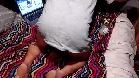 Snapshot of fuckmyassbitch6942 chatting on 10/23/25, 01:27 debbra online show from 10/23/25, 01:27