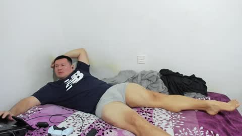 Snapshot of fuckynations chatting on 12/14/24, 04:42 Fuckdirtymen online show from 12/14/24, 04:42