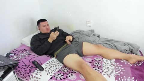 Snapshot of fuckynations chatting on 02/24/25, 09:09 Fuckdirtymen online show from 02/24/25, 09:09