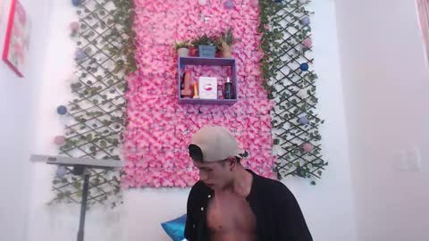 funny_and_horny online show from 10/25/25, 02:30