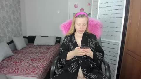 Snapshot of funny_bunny4 chatting on 03/03/25, 07:49 funny_bunny4 online show from 03/03/25, 07:49