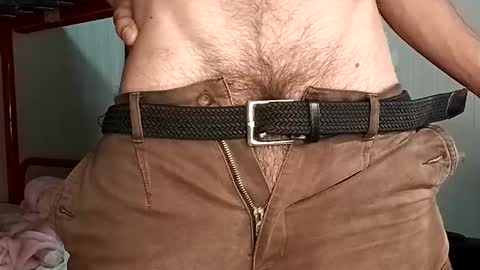 Snapshot of funny_quarantine chatting on 10/27/25, 11:03 Italian men online show from 10/27/25, 11:03