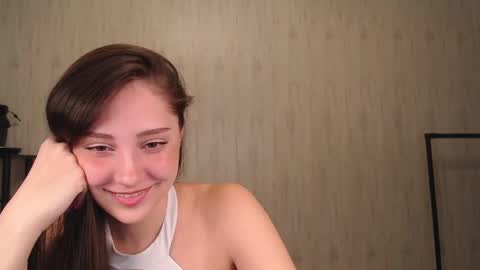 Snapshot of funnybunny3579 chatting on 12/13/24, 10:02 JENNY online show from 12/13/24, 10:02