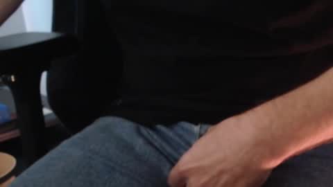 Snapshot of funnyme1234 chatting on 09/12/25, 05:35 jerry online show from 09/12/25, 05:35