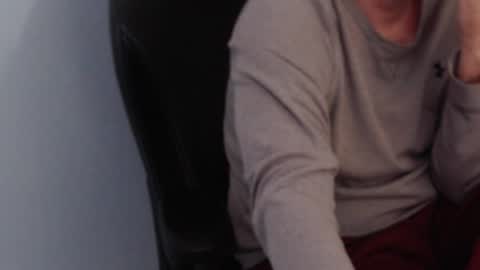 Snapshot of funnyme1234 chatting on 11/10/25, 05:45 jerry online show from 11/10/25, 05:45