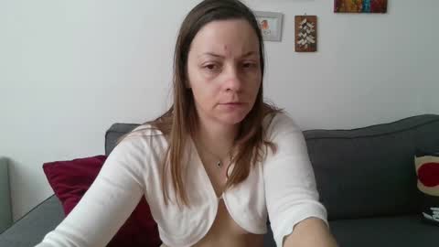 Snapshot of funservice chatting on 01/15/25, 10:17 funservice online show from 01/15/25, 10:17