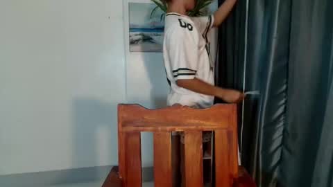 fushialore online show from 10/18/25, 02:14