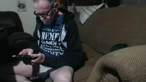Snapshot of futch1050 chatting on 12/07/24, 01:58 Futch1950 online show from 12/07/24, 01:58
