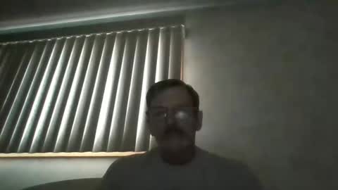 Snapshot of fxson8 chatting on 02/14/25, 11:53 fxson8 online show from 02/14/25, 11:53