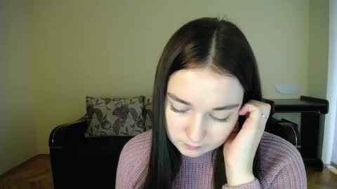 Snapshot of gabby_di chatting on 12/09/24, 12:19 Jaklin online show from 12/09/24, 12:19