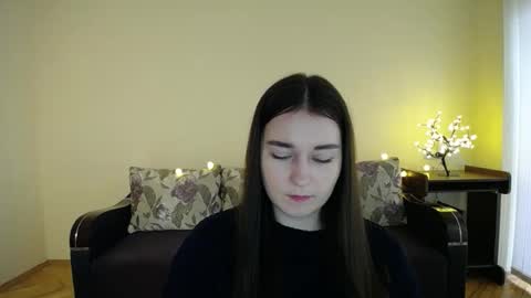 Snapshot of gabby_di chatting on 02/04/25, 08:46 Jaklin online show from 02/04/25, 08:46
