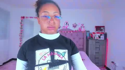 Snapshot of gabi_jhons_23 chatting on 09/09/25, 10:37 gabi_jhons_23 online show from 09/09/25, 10:37