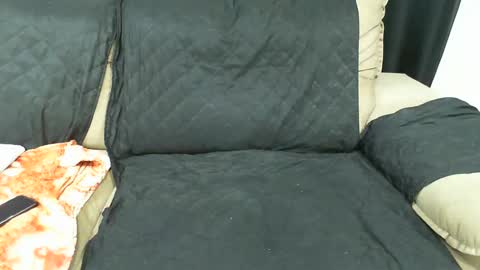 Snapshot of gabibrasil chatting on 02/04/25, 02:39 gaby layla online show from 02/04/25, 02:39