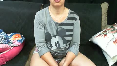 Snapshot of gabibrasil chatting on 09/11/25, 08:31 gaby layla online show from 09/11/25, 08:31