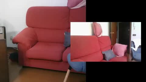 Snapshot of gabitg chatting on 10/08/25, 07:00 Gabi online show from 10/08/25, 07:00