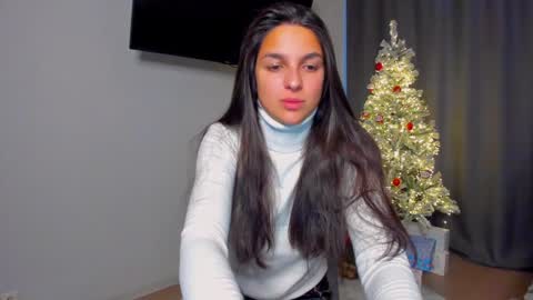 Snapshot of gabri_baby chatting on 01/06/25, 12:46 The next stream in car 1 december 10pm time in France online show from 01/06/25, 12:46