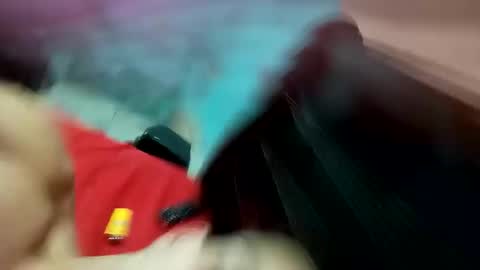 Snapshot of gabriel22cn chatting on 11/23/25, 05:07 gabriel22cn online show from 11/23/25, 05:07