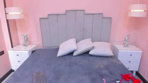   online show from 10/17/25, 11:57