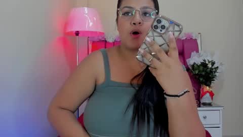 Gaby Im on vacation see you on November 25 online show from 01/30/25, 03:19