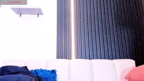 gabrielaa_miller_ online show from 10/18/25, 08:53