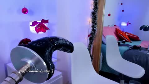 Snapshot of gabrielahernandez1 chatting on 12/14/24, 03:58 Gaby online show from 12/14/24, 03:58