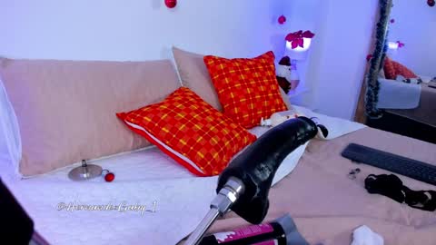 Snapshot of gabrielahernandez1 chatting on 01/04/25, 10:34 Gaby online show from 01/04/25, 10:34