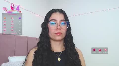GabrielaRossa online show from 10/04/25, 01:53
