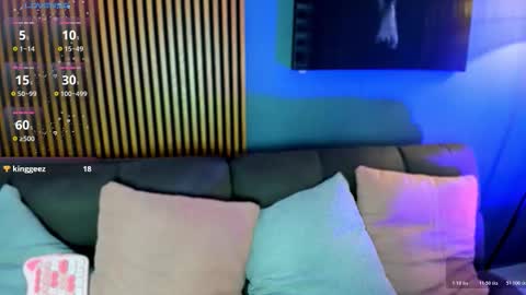 Snapshot of gaby__ferrer_ chatting on 10/30/25, 02:18 GABY online show from 10/30/25, 02:18