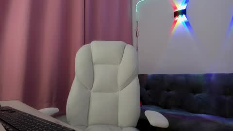 gaby online show from 02/11/25, 06:40