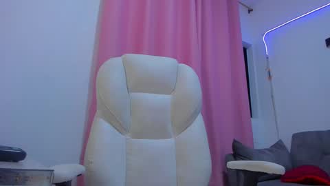 gaby online show from 10/01/25, 02:01