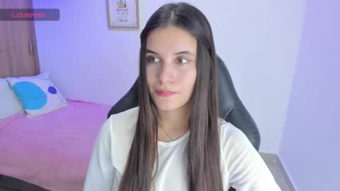 Snapshot of gaby_olsen chatting on 01/08/25, 10:37 Gabriela online show from 01/08/25, 10:37