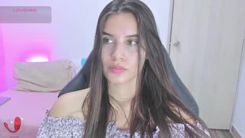 Snapshot of gaby_olsen chatting on 02/07/25, 10:09 Gabriela online show from 02/07/25, 10:09