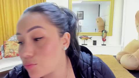 gabriela online show from 12/19/24, 09:06