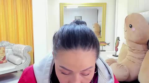 gabriela online show from 01/31/25, 05:21