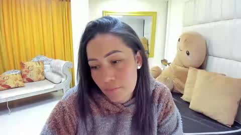 gabriela online show from 03/03/25, 02:04