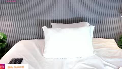 GabyFosterr  online show from 10/29/25, 11:06