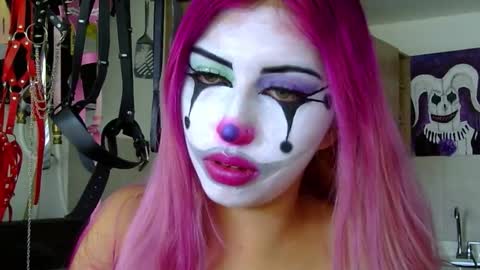 gabygumms online show from 10/17/25, 01:03