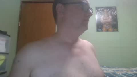 Snapshot of gadude45 chatting on 02/05/25, 03:55 gadude45 online show from 02/05/25, 03:55