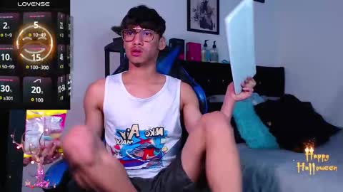 gael_jones online show from 10/21/25, 06:25