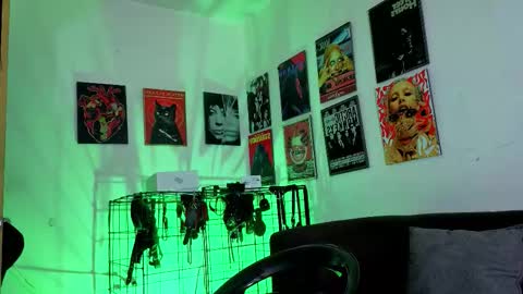 Gael Conner online show from 11/15/25, 04:10