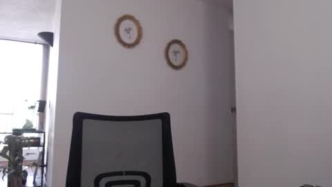 Snapshot of gaitan4 chatting on 01/20/25, 06:10 gaitan4 online show from 01/20/25, 06:10