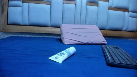 Snapshot of galaanderson chatting on 11/14/25, 11:09 galaanderson online show from 11/14/25, 11:09