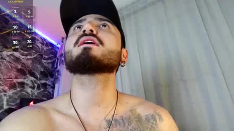 Snapshot of garbel09 chatting on 09/17/25, 06:37 Chris Dont forget to gift me thumb up Its very important to me and makes me happy AF online show from 09/17/25, 06:37