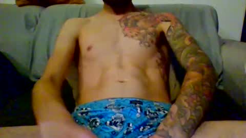 garyreal1990 online show from 11/20/25, 04:07