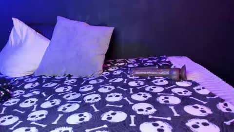  Usagi  online show from 09/09/25, 07:35