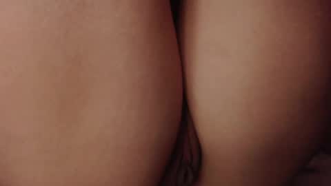 Snapshot of gatito02139159 chatting on 12/11/24, 01:37 gatito02139159 online show from 12/11/24, 01:37