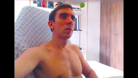 Snapshot of gatosarado23 chatting on 03/01/25, 04:00 gatosarado23 online show from 03/01/25, 04:00