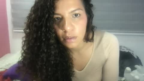 Snapshot of gatubelahotxxx chatting on 09/28/25, 12:16 gatubelahotxxx online show from 09/28/25, 12:16