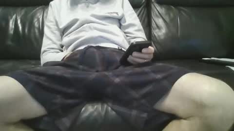 Snapshot of geeezer64 chatting on 11/19/25, 10:54 geeezer64 online show from 11/19/25, 10:54