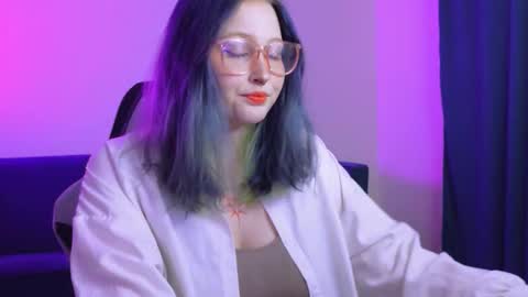 Snapshot of geistermadchen chatting on 11/01/25, 07:27 Vi online show from 11/01/25, 07:27